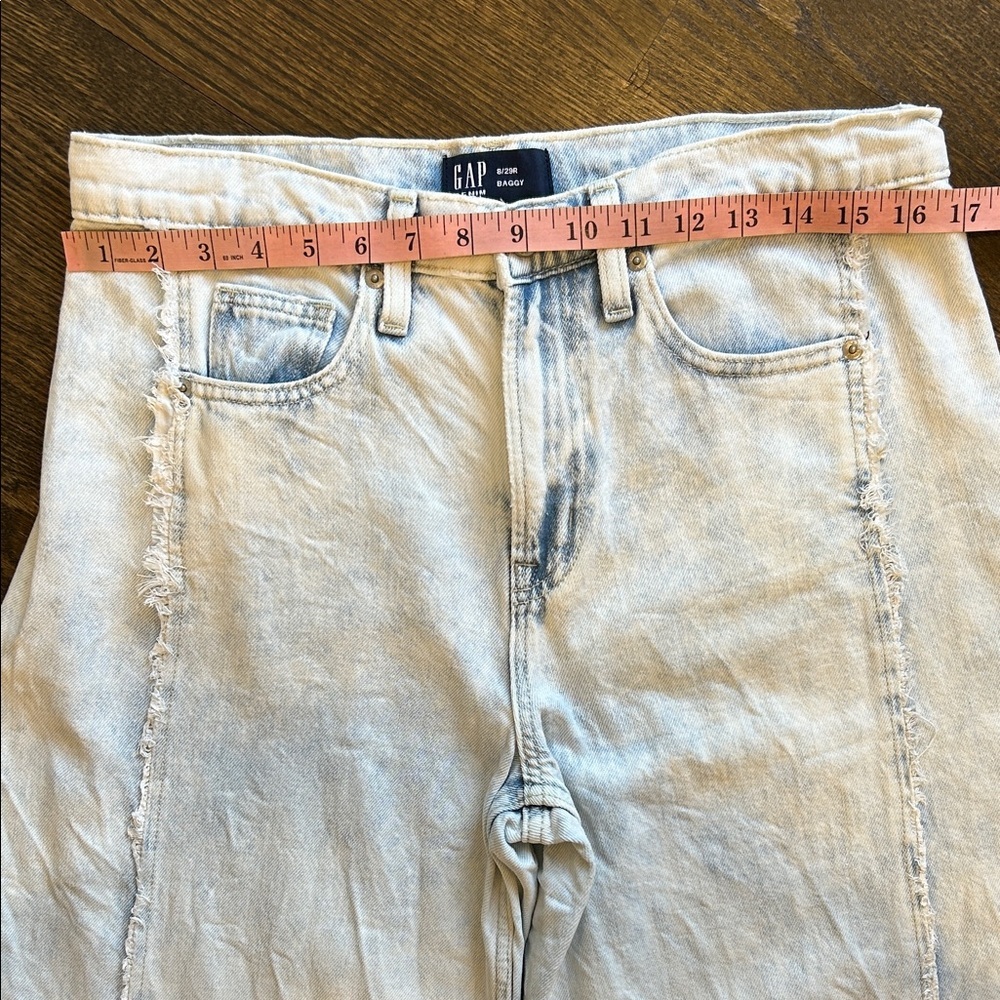 Gap Baggy Light Isla Wash Wide-Leg Ultra Soft Frayed Seam Jeans Bohemian Size 8 - Picture 10 of 14